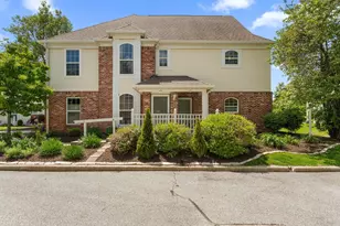 875 Forest Glen Dr, Valparaiso, IN 46385 - Photo 1