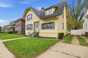 252 Detroit St, Hammond, IN 46320 - Photo 1