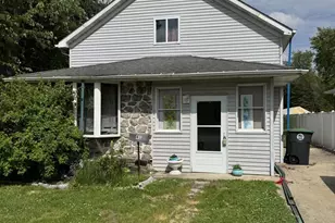 41 N Michigan Ave, Hobart, IN 46342 - Photo 1
