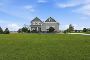 380 E Augustine Dr, Valparaiso, IN 46383 - Photo 1