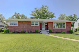 7970 Northcote Ave, Hammond, IN 46324 - Photo 1