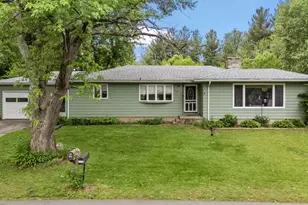 115 N George St, Medaryville, IN 47957 - Photo 1