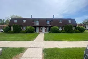 2539 Harvest Dr, Crown Point, IN 46307 - Photo 1