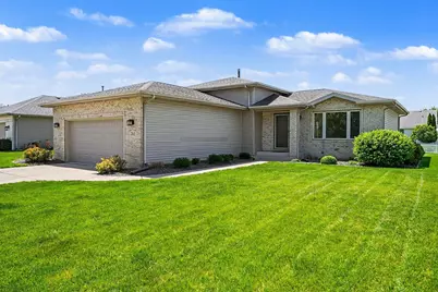732 Sunflower Lane, Dyer, IN 46311 - Photo 1