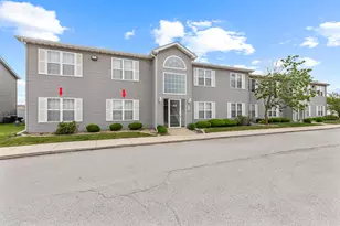 8222 Lincoln Cir, Merrillville, IN 46410 - Photo 1