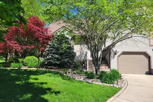 1652 Patoka Ct, Valparaiso, IN 46385 - Photo 1