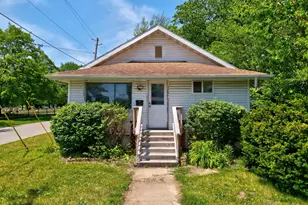 529 Jackson St, Michigan City, IN 46360 - Photo 1