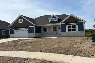 615 Bergamot Ct, Crown Point, IN 46307 - Photo 1