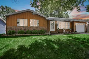 72 Maple Ct, Hebron, IN 46341 - Photo 1