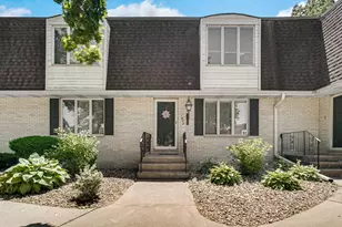 1437 Elm Ct, Schererville, IN 46375 - Photo 1
