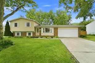 3707 Central Ave, Valparaiso, IN 46383 - Photo 1