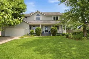 10031 Northcote Ct, Saint John, IN 46373 - Photo 1
