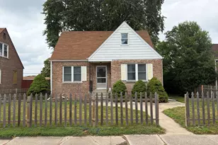 905 174th St, Hammond, IN 46324 - Photo 1