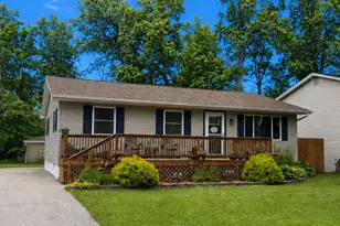 616 S 20th St, Chesterton, IN 46304 - Photo 1
