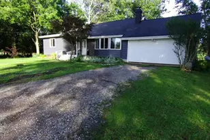 11202 W 400 N, Michigan City, IN 46360 - Photo 1