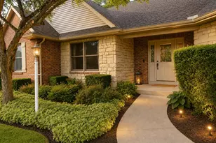 55802 Nature View Dr, New Carlisle, IN 46552 - Photo 1