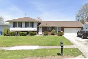 1436 W 94th Ave, Crown Point, IN 46307 - Photo 1