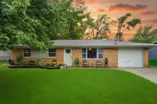 7536 Taney Pl, Merrillville, IN 46410 - Photo 1