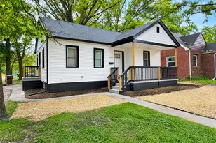 4668 Johnson St, Gary, IN 46408 - Photo 1