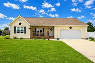 2946 S Collins Dr, La Porte, IN 46350 - Photo 1