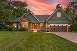 201 Sylvan Ct, Valparaiso, IN 46385 - Photo 1