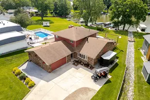 1813 Forest Ln, Crown Point, IN 46307 - Photo 1