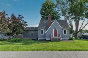 202 E 2nd St, Wanatah, IN 46390 - Photo 1