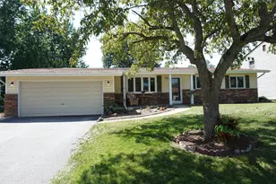 784 Governor Rd, Valparaiso, IN 46385 - Photo 1
