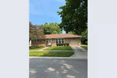 16 W Cleveland Avenue, Hobart, IN 46342 - Photo 1