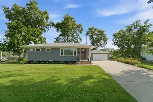 122 Marr Ct, Crown Point, IN 46307 - Photo 1