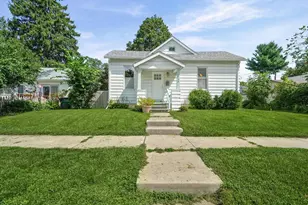 156 Erie St, Valparaiso, IN 46383 - Photo 1