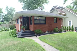 455 Ridgeland Ave, Valparaiso, IN 46385 - Photo 1