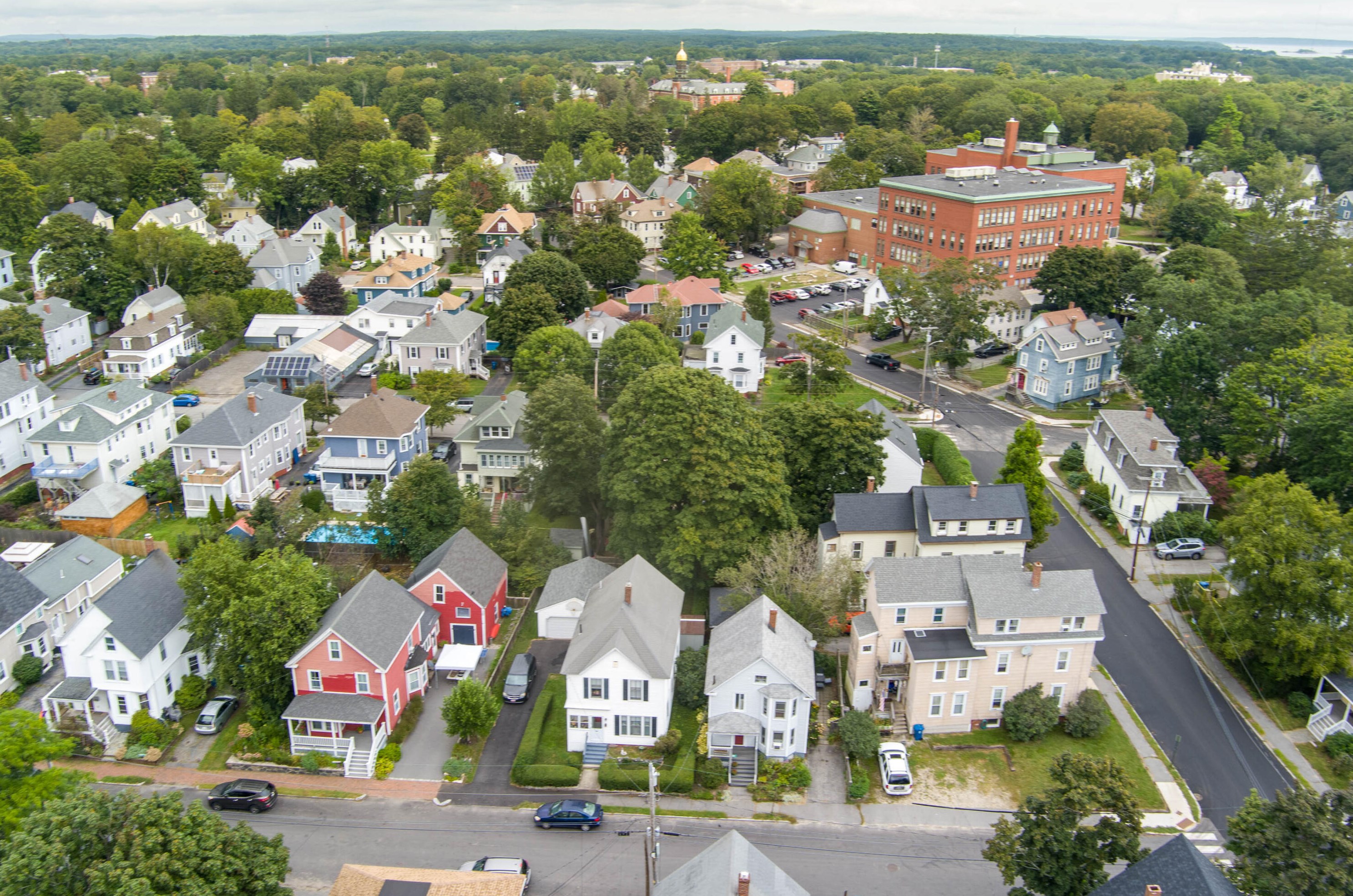 9 Alba St, Portland ME 04103-2503 exterior