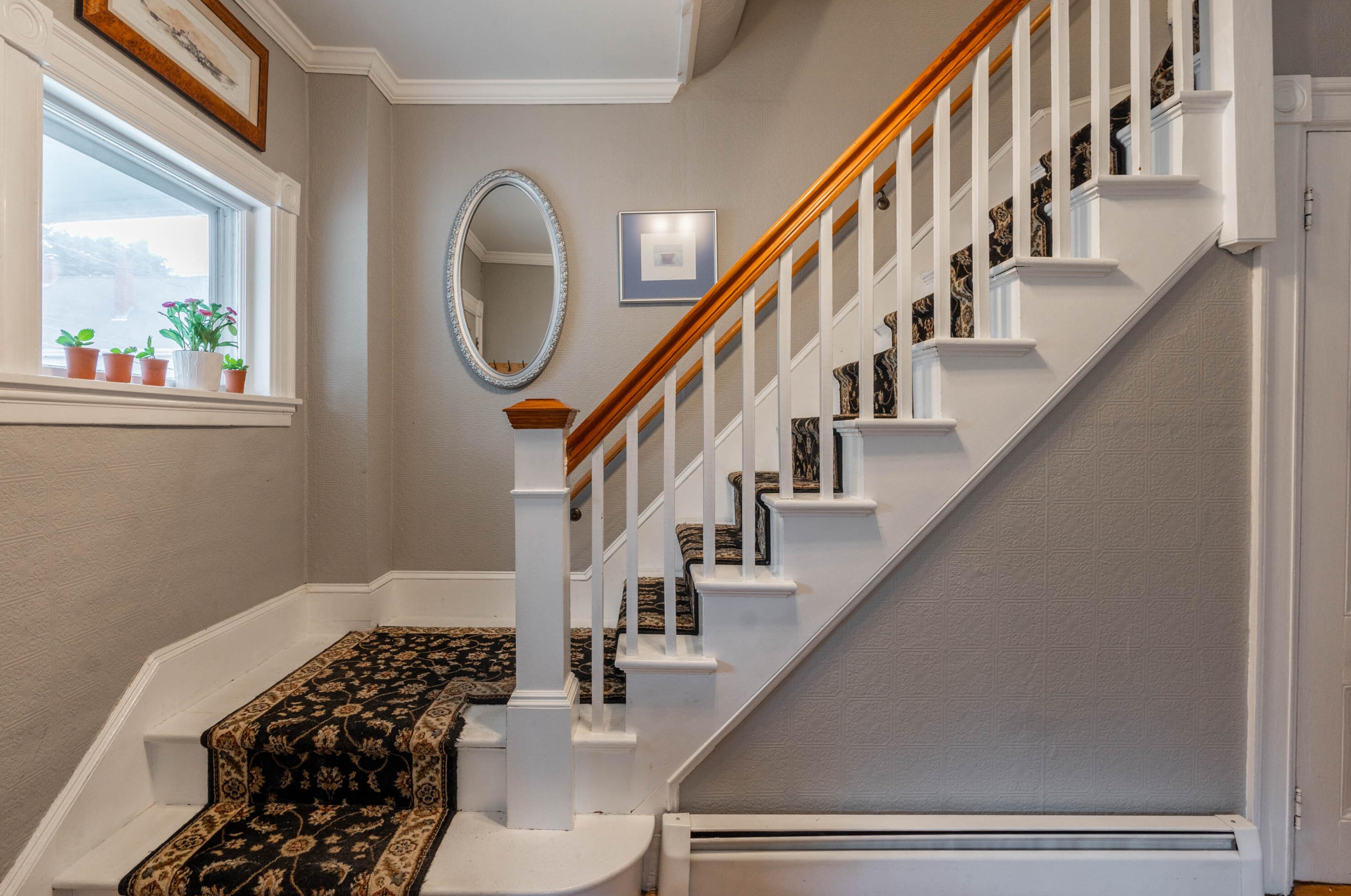 9 Alba St, Portland ME 04103-2503 exterior