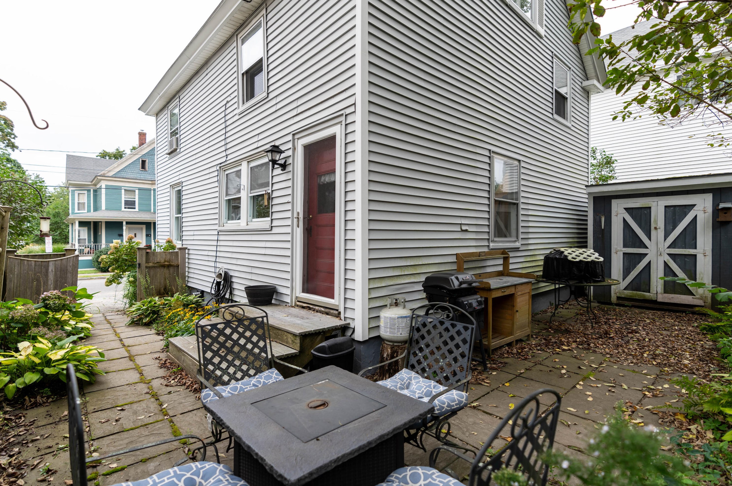 9 Alba St, Portland ME 04103-2503 exterior