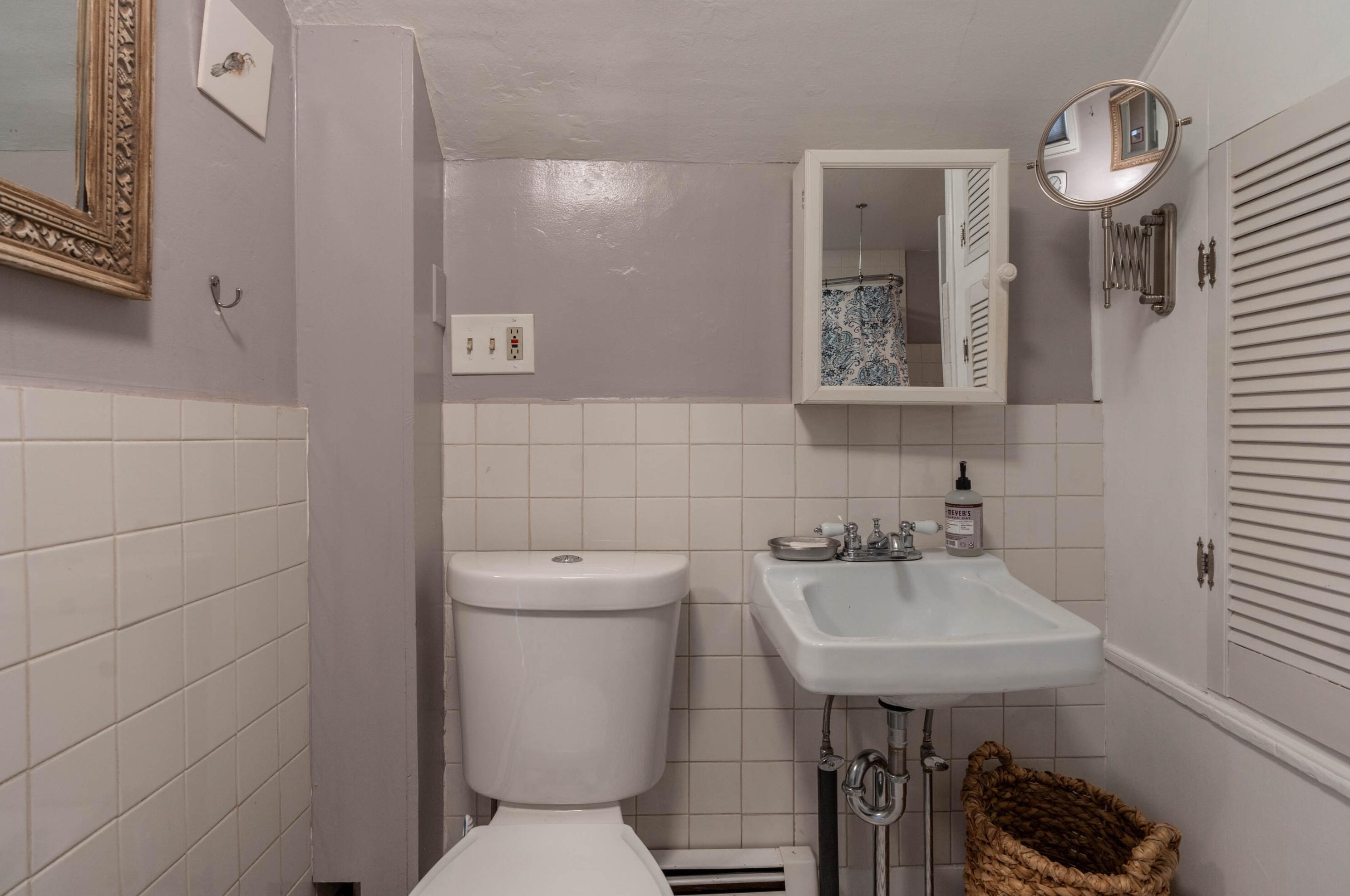 9 Alba St, Portland ME 04103-2503 exterior