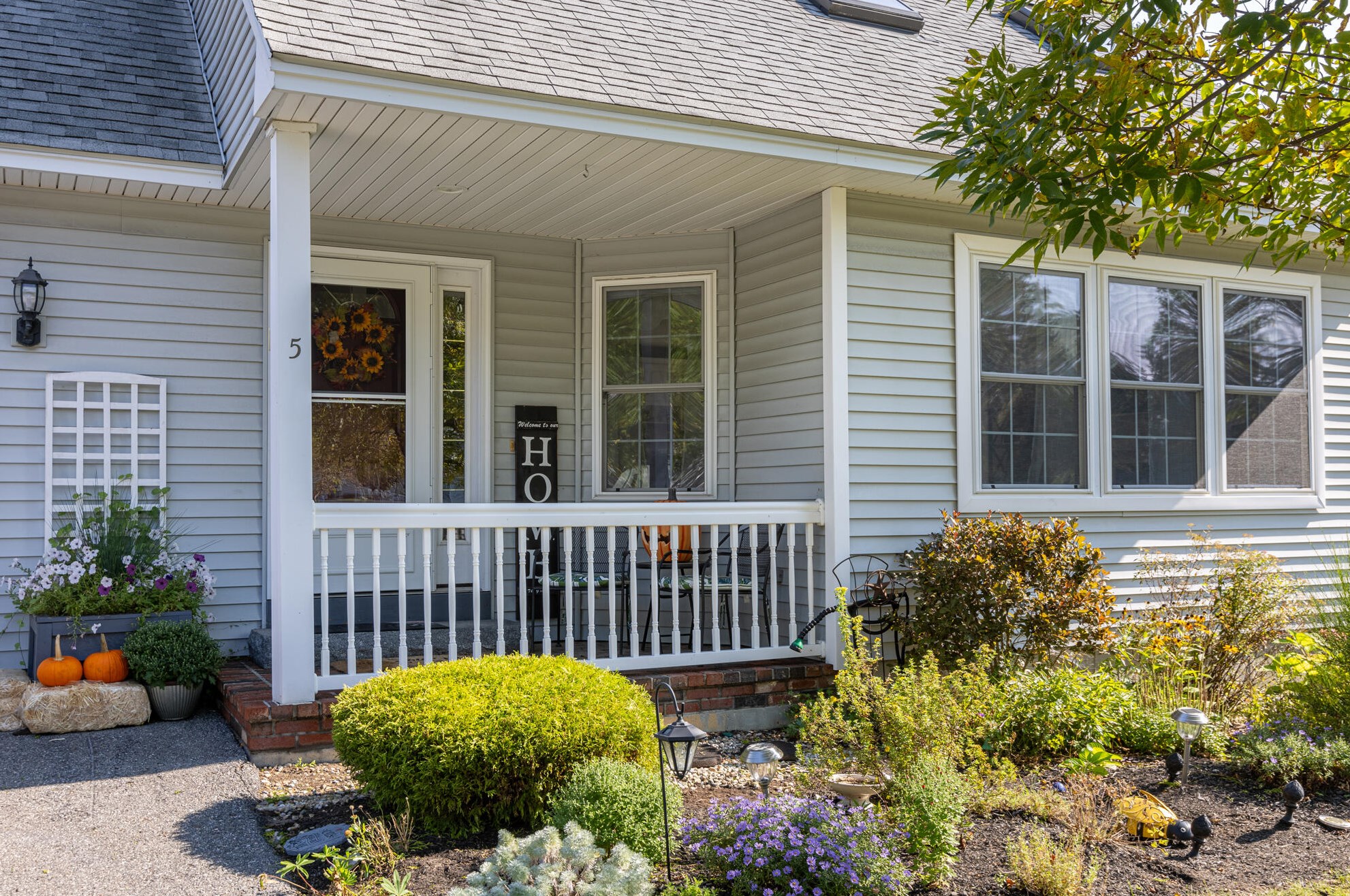 5 Celebration Ct, Portland ME 04102-1233 exterior