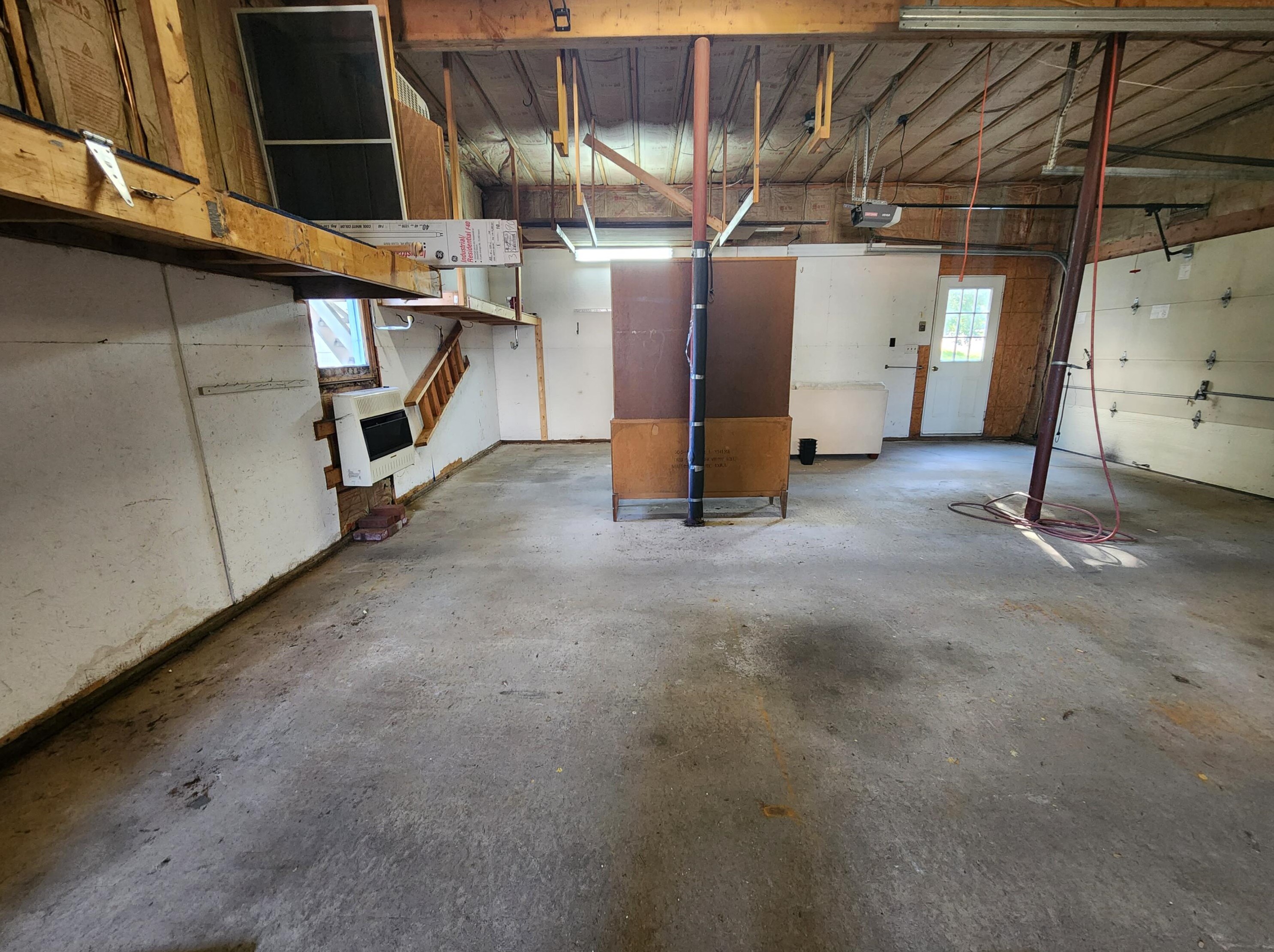 84 Abby Ln, Portland ME 04103-2270 exterior