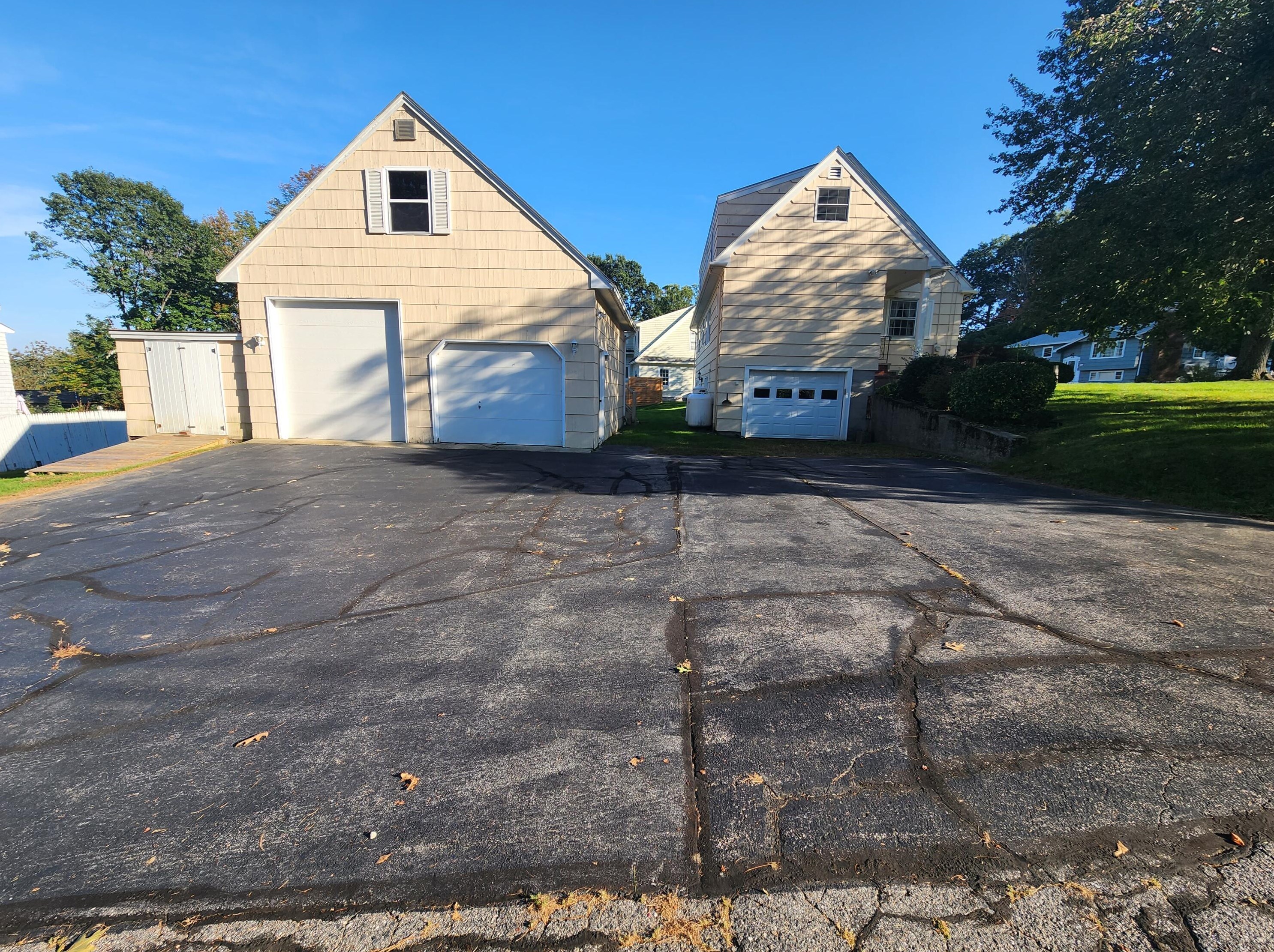 84 Abby Ln, Portland ME 04103-2270 exterior