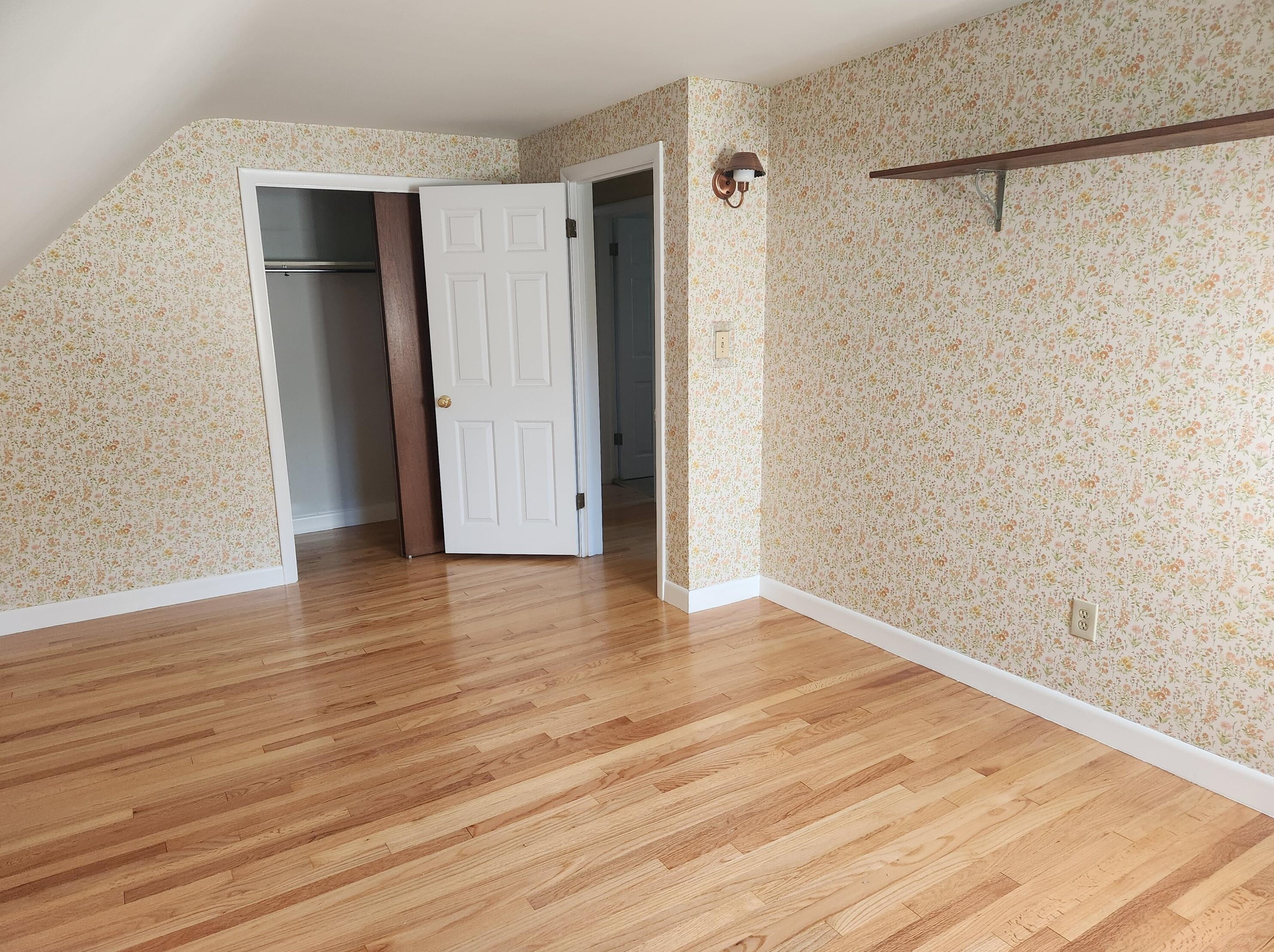 84 Abby Ln, Portland ME 04103-2270 exterior