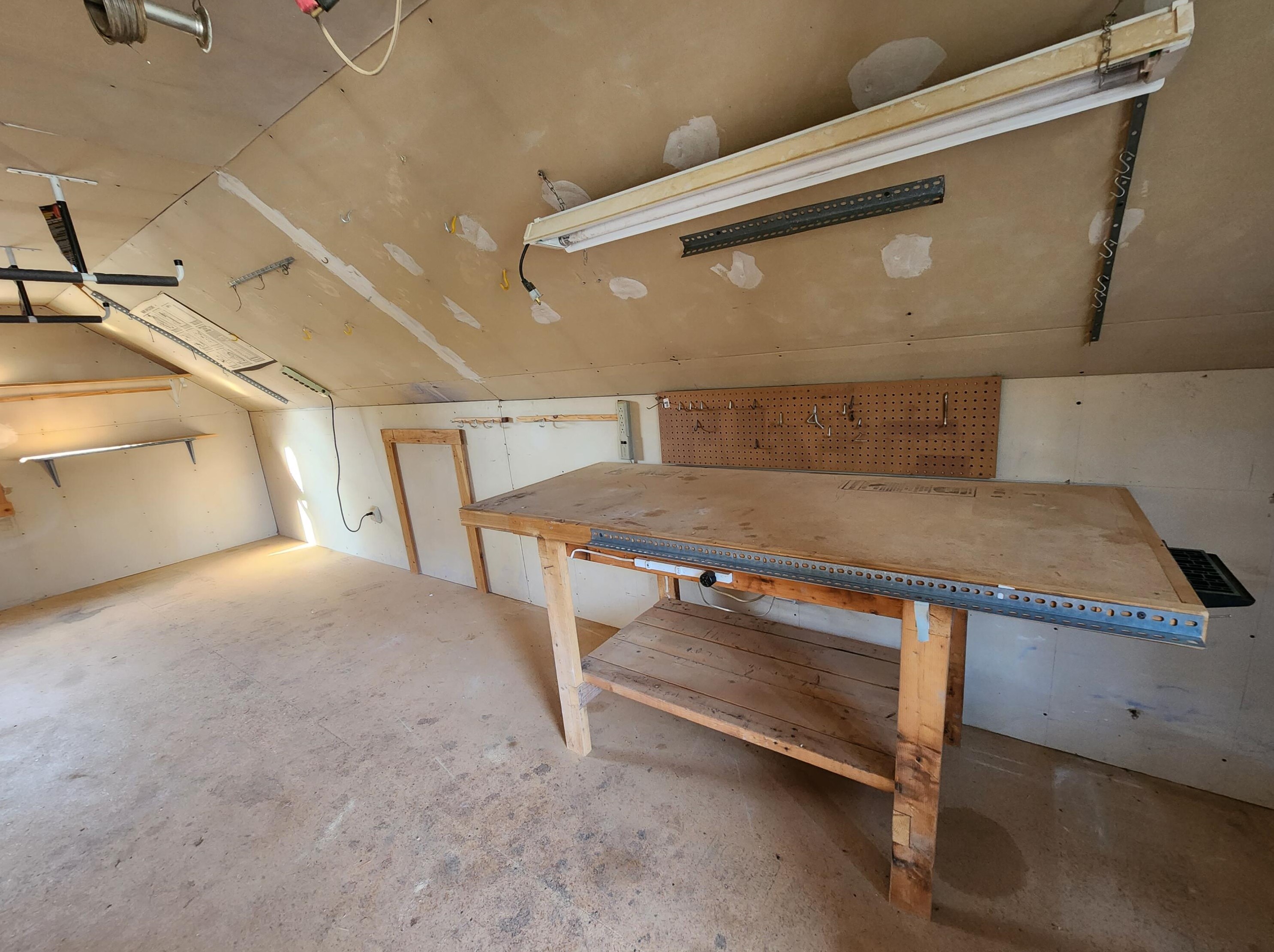 84 Abby Ln, Portland ME 04103-2270 exterior