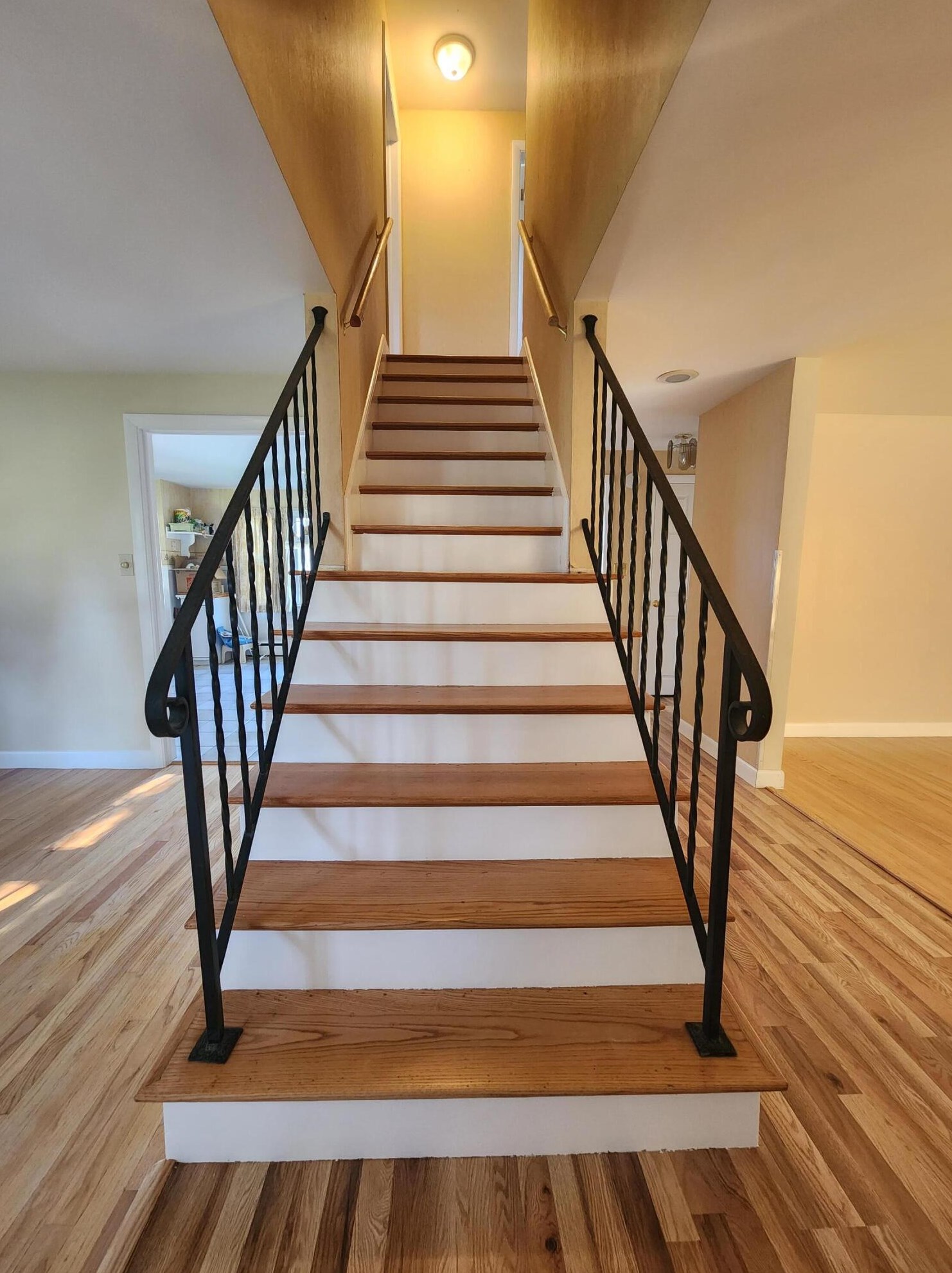 84 Abby Ln, Portland ME 04103-2270 exterior