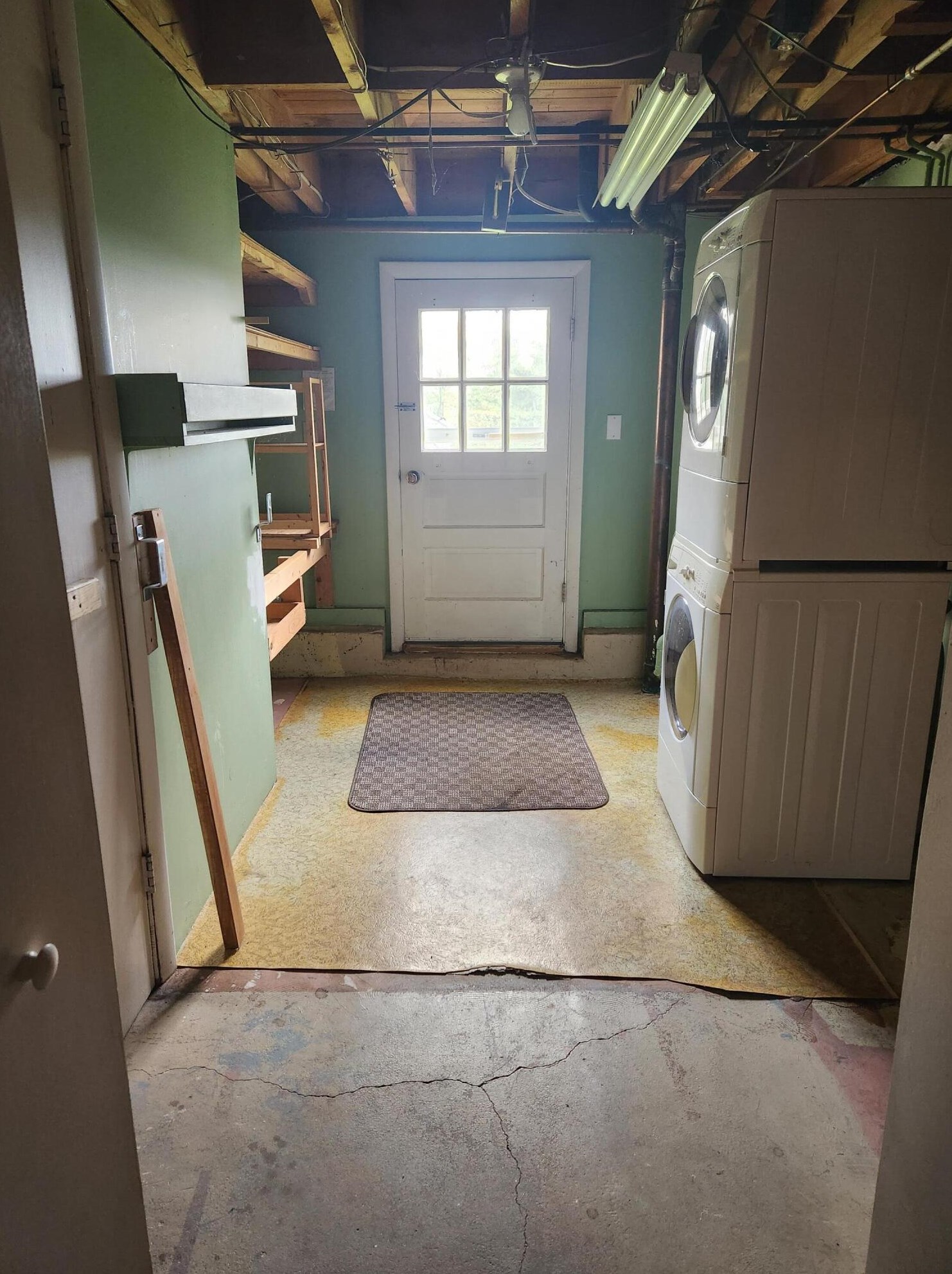 84 Abby Ln, Portland ME 04103-2270 exterior