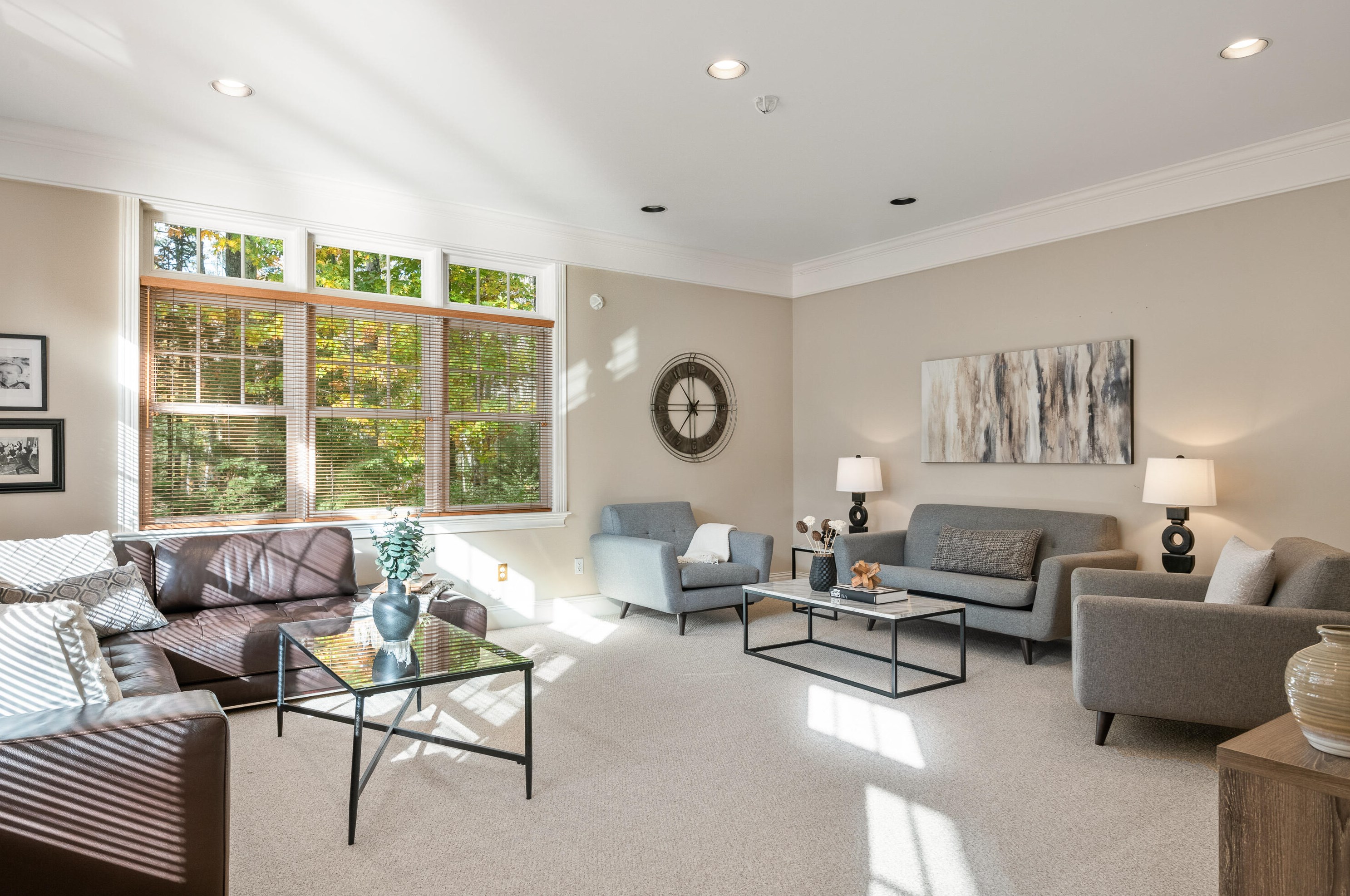 26 Woodlands Dr, Portland ME  04105-1159 exterior
