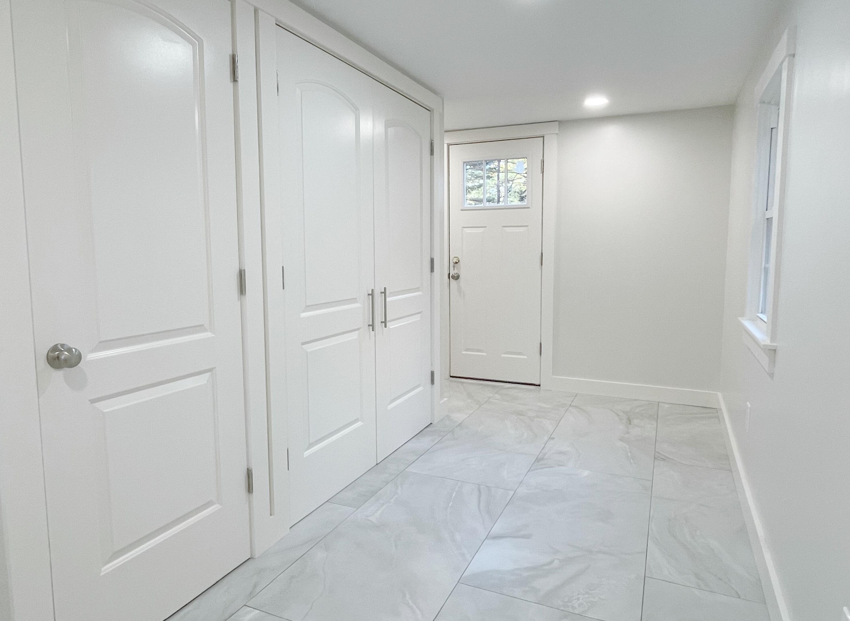 259 Falmouth Rd, Portland ME  04105-2064 exterior