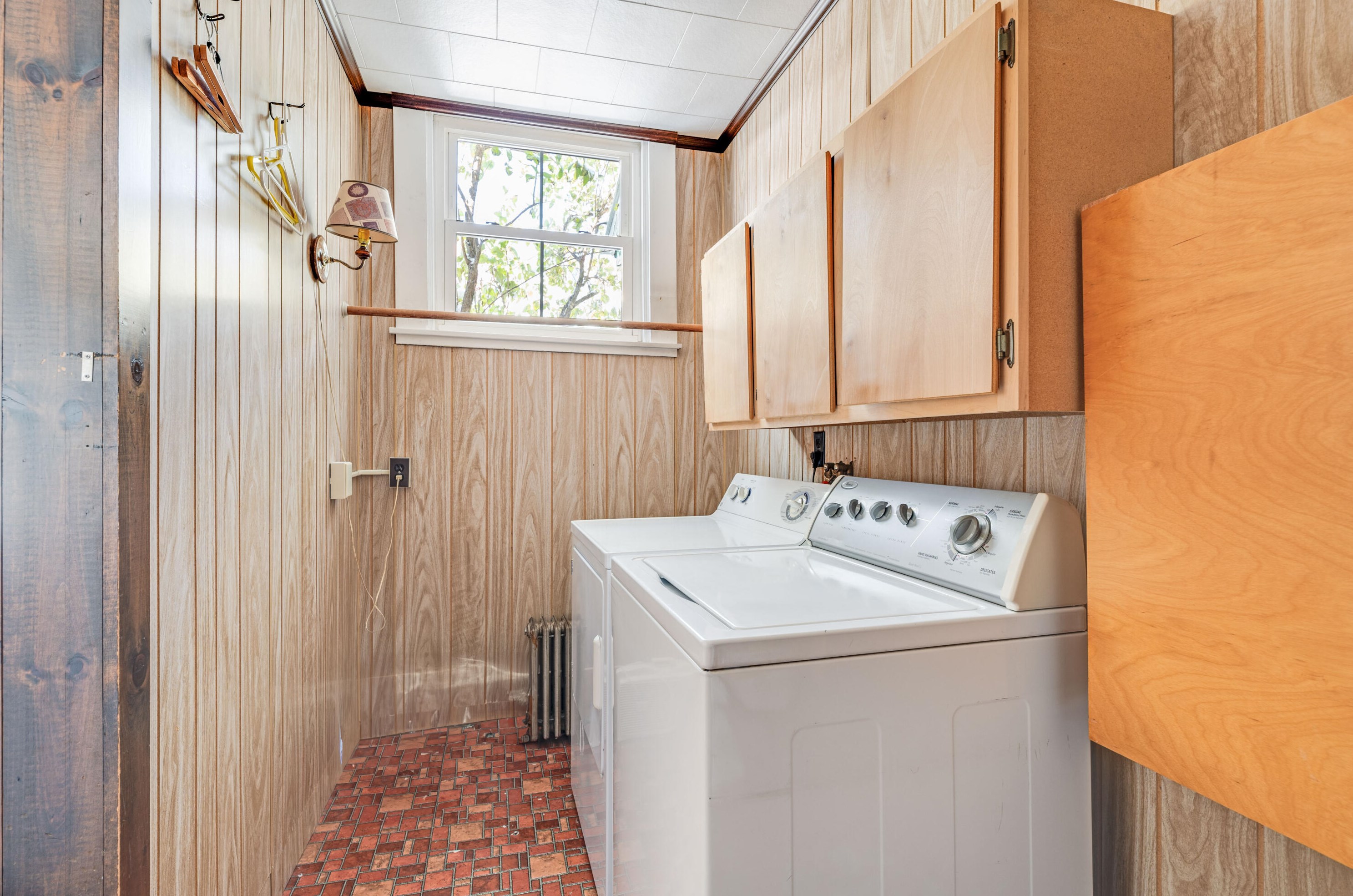 79 Pleasant St, Sebec ME  04426-1239 exterior