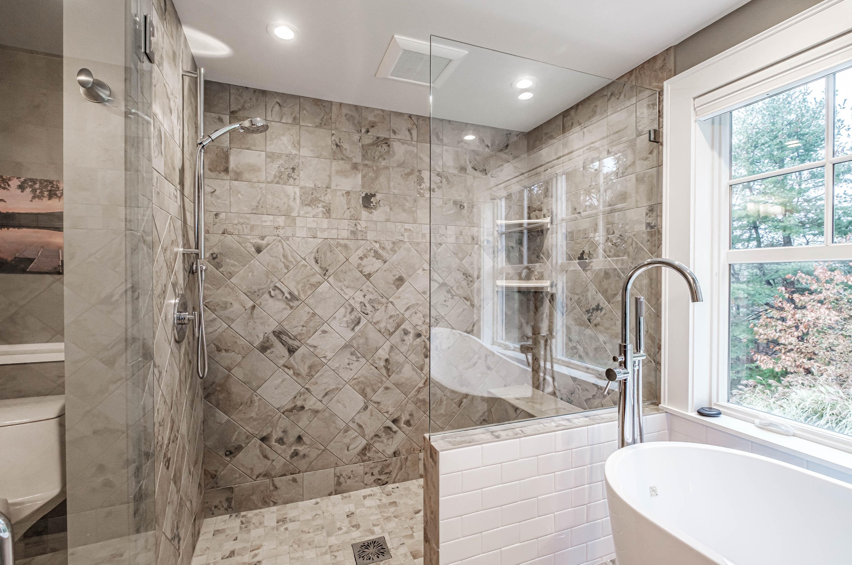 2 Hackmatack Dr, Scarborough ME  04074-9449 exterior