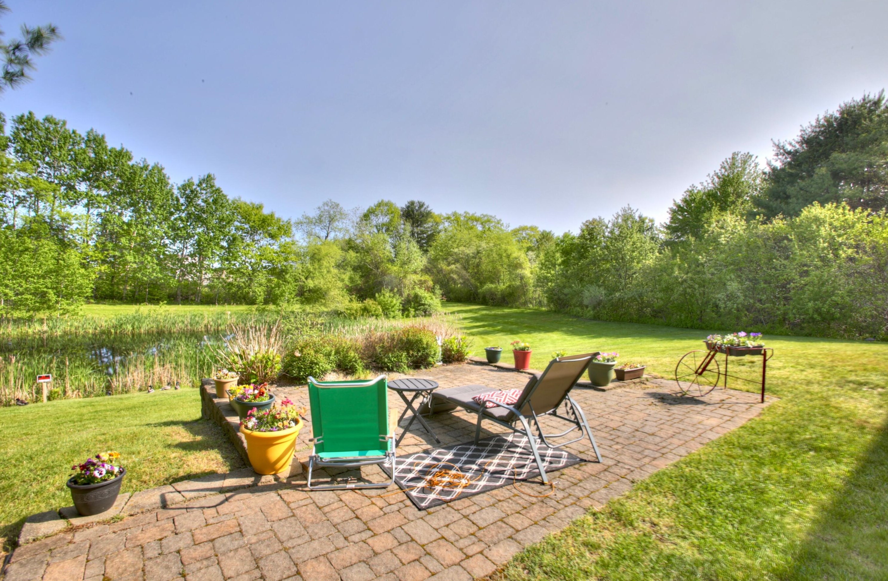36 Clearview Dr, Scarborough ME  04074-8321 exterior