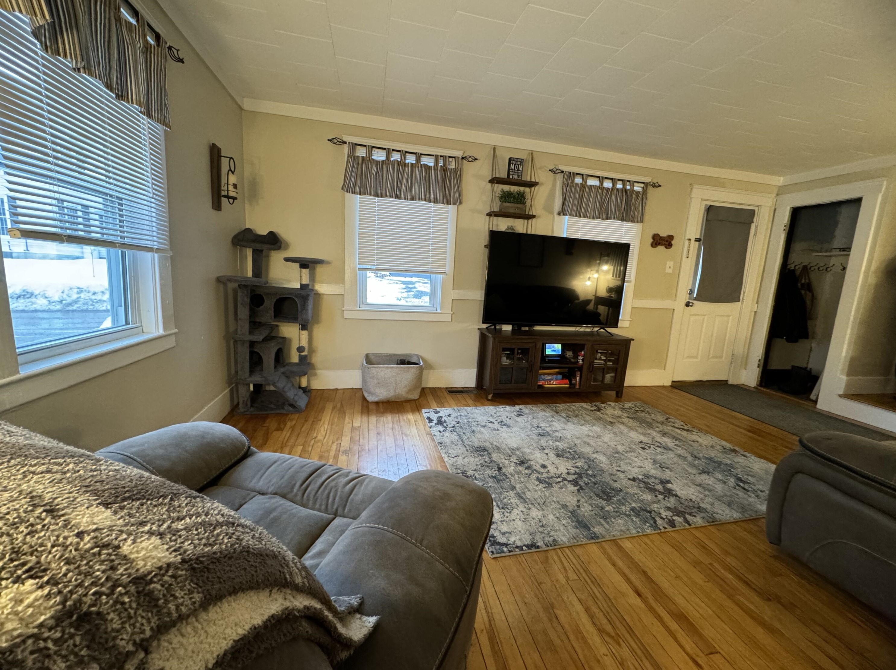 96 River St, Sebec ME  04426-1321 exterior