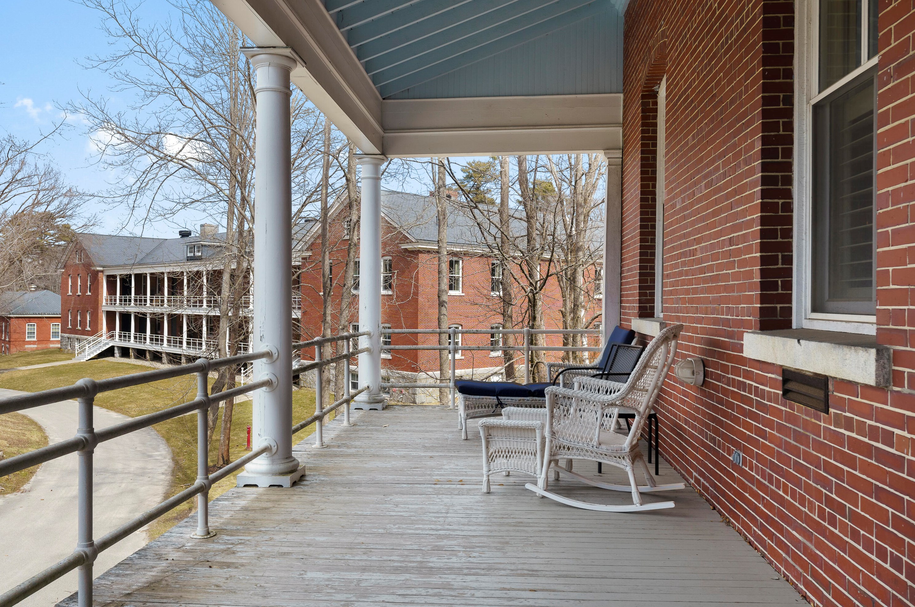 40 Mckinley Ct, Portland ME exterior